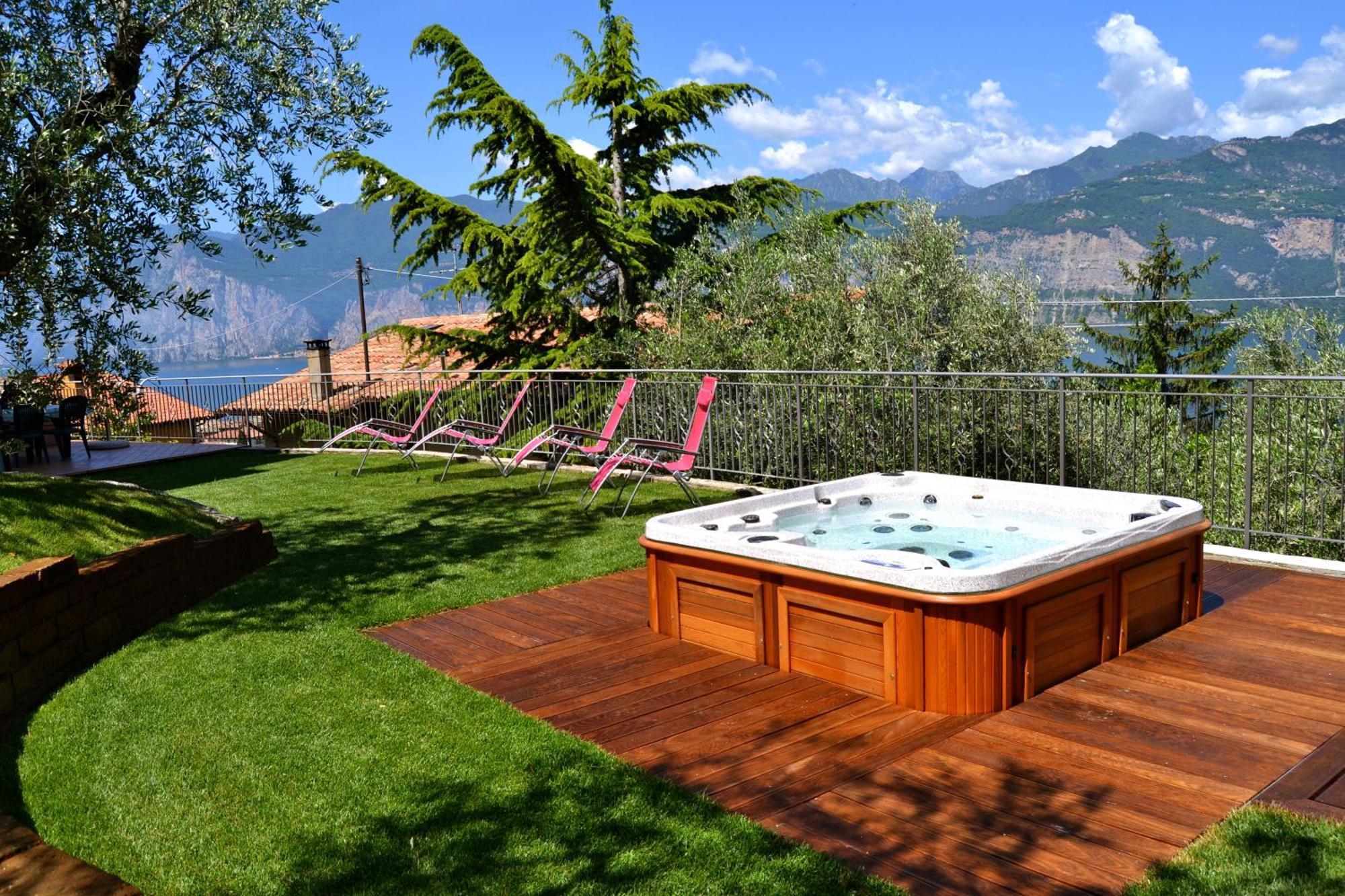 Appartamenti La Perla Malcesine Buitenkant foto