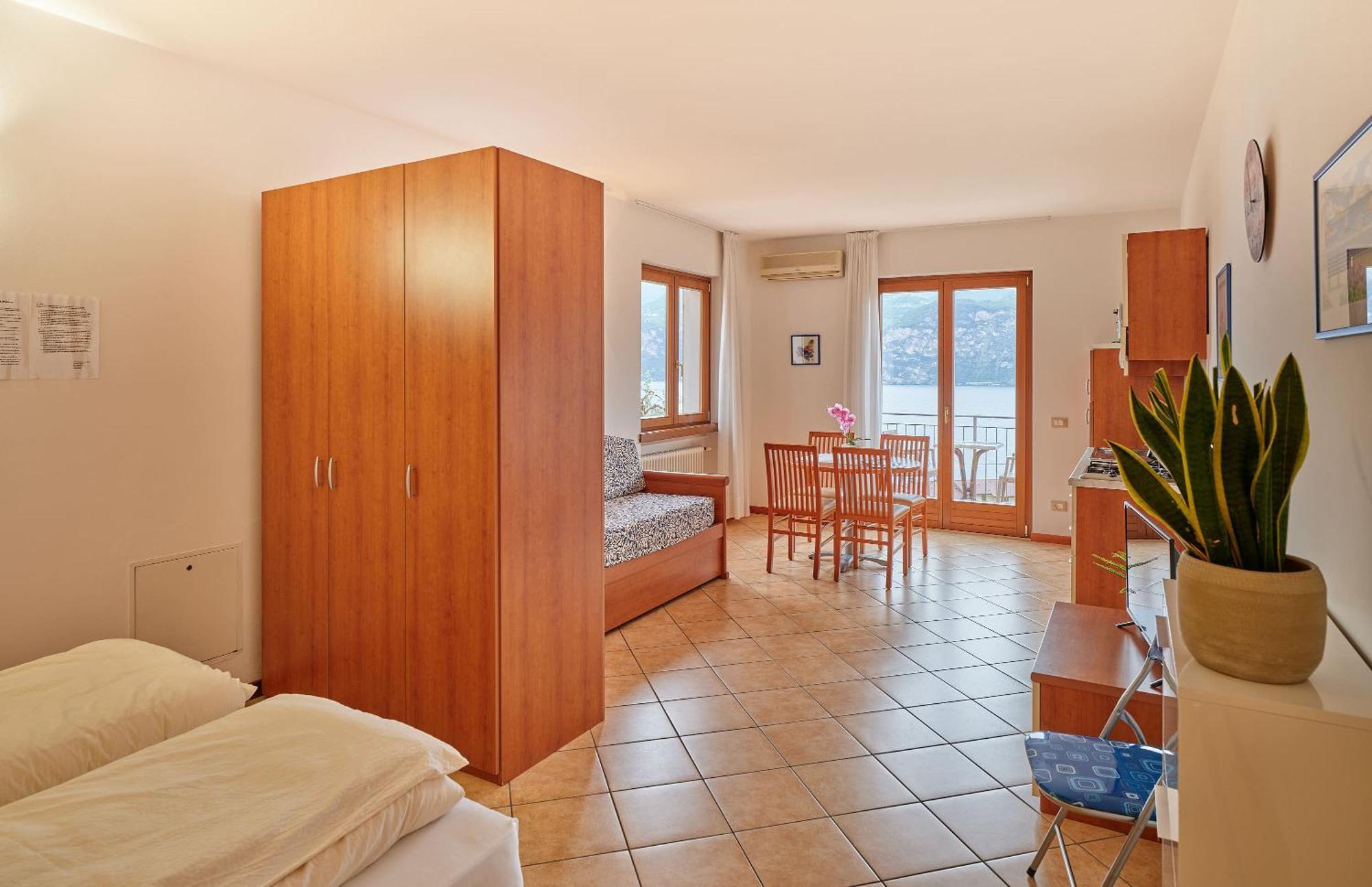 Appartamenti La Perla Malcesine Buitenkant foto